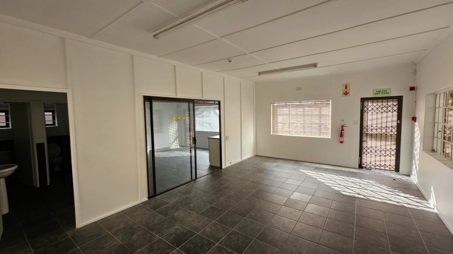 To Let commercial Property for Rent in Beaconvale Western Cape